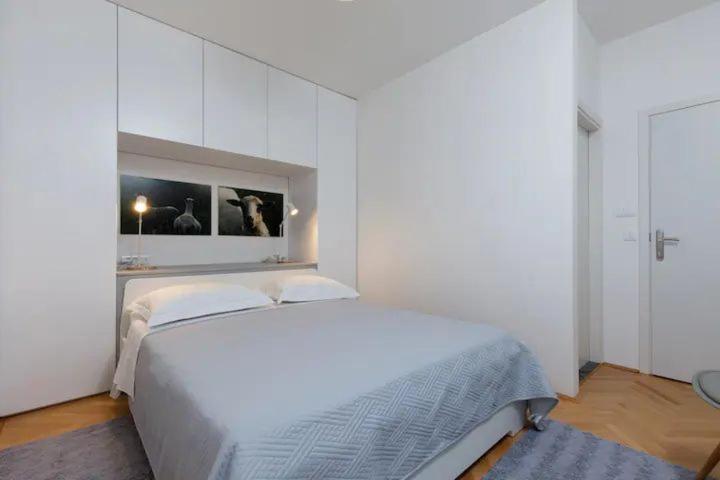 Apartment & Rooms Nugal Макарска Стая снимка
