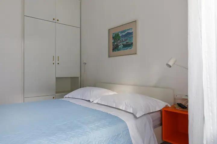 Apartment & Rooms Nugal Макарска Стая снимка