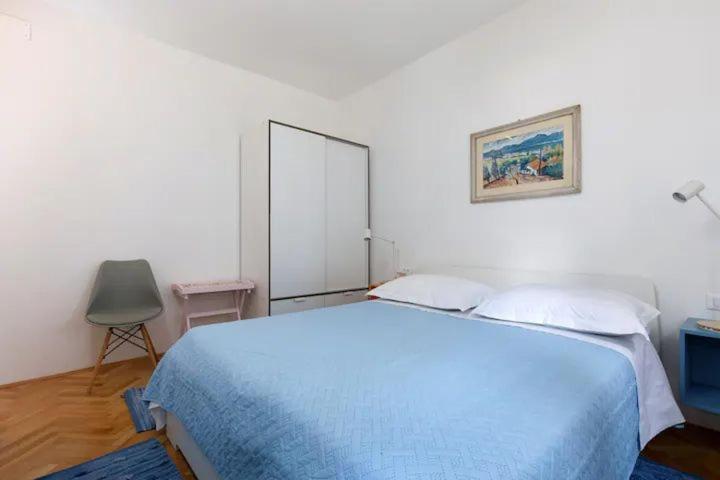 Apartment & Rooms Nugal Макарска Стая снимка